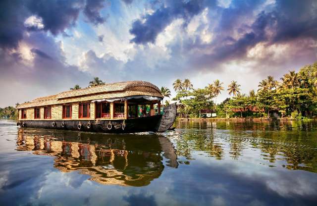 345|KUMARAKOM ALLEPPEY