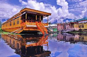 161|SRINAGAR HOUSEBOAT TOUR PACKAGE