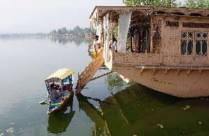 164|SRINAGAR PAHALGAM HOUSEBOAT KASHMIR TOUR